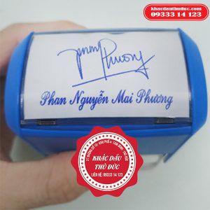 CON DẤU CHỮ KÝ KÈM TÊN 56X33MM
