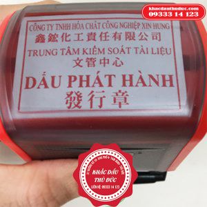 CON DẤU VUÔNG TIẾNG HOA